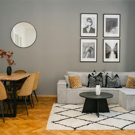 Cozy Apt Perfect For 4-6 Tv Metro Self-Checkin Vídeň Exteriér fotografie