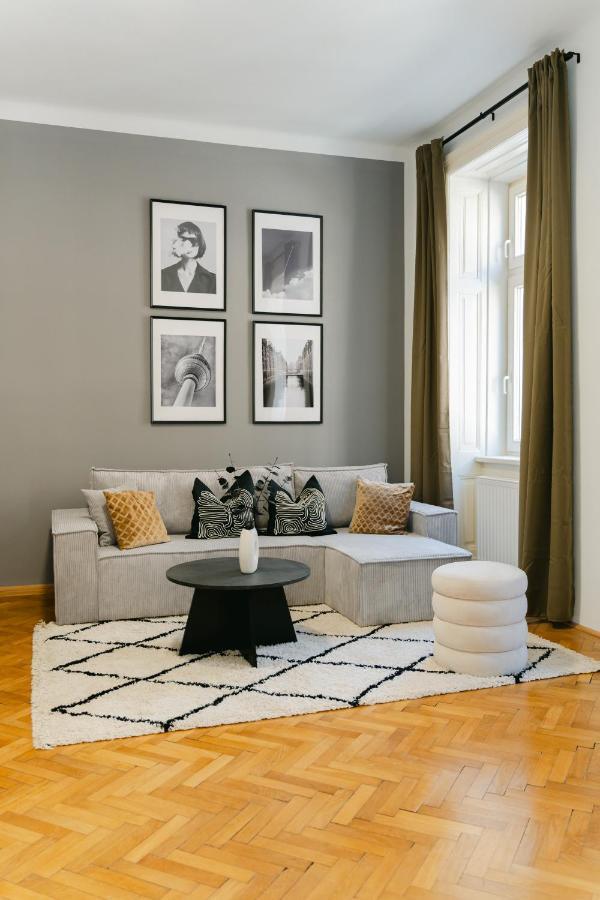 Cozy Apt Perfect For 4-6 Tv Metro Self-Checkin Vídeň Exteriér fotografie